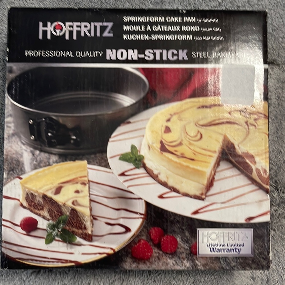 Hoffritz Non-Stick Springform Cake Pan